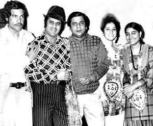 Munawar Zarif with Masood Rana, Naheed Akhtar and Naseem Haidar Shah