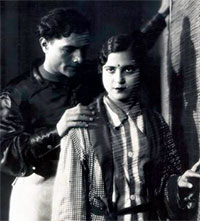 رفیق غزنوی ، مس روز فلم غلام ڈاکو (1936)